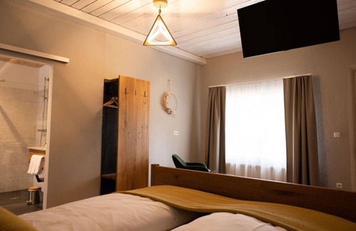Straden Cama Y Desayuno | Double room Deeply rooted - Monschein Bioweinhof
