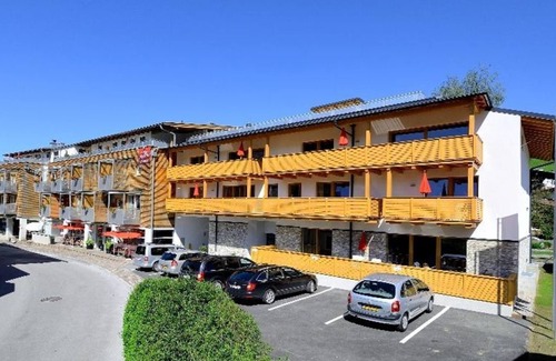Maria Alm am Steinernen Meer Apartamento | *Double room Design Plus breakfast - AlpenParks Hotel & Apartment Maria Alm