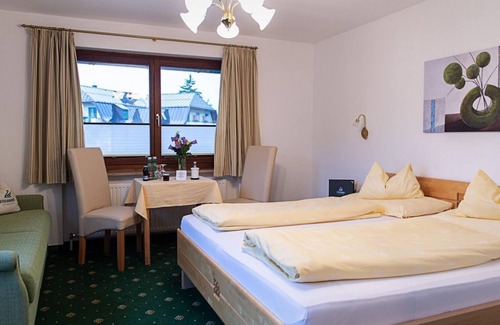 Fuschl am See Casa | Habitación doble Ellmaustein - Hotel Restaurant Stefanihof