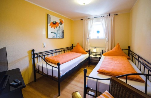 Bronnzell Apartamento | Habitación doble para 2 personas con 20m² en Fulda (38602)