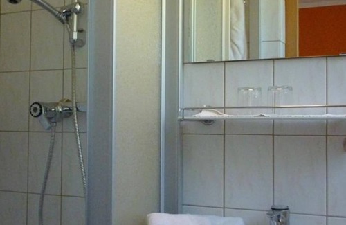 Ossiach Cama Y Desayuno | Double room - Hotel-Pension Brönimann