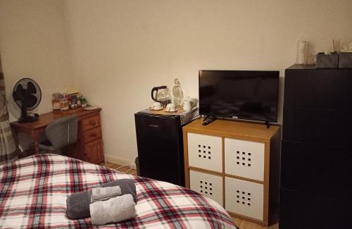 Furzedown Casa | Double room in London