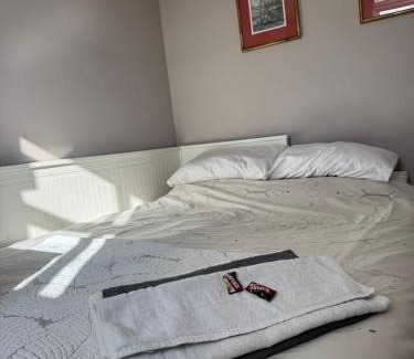 Kentish Town Casa | Double room in London Penthouse Homestay