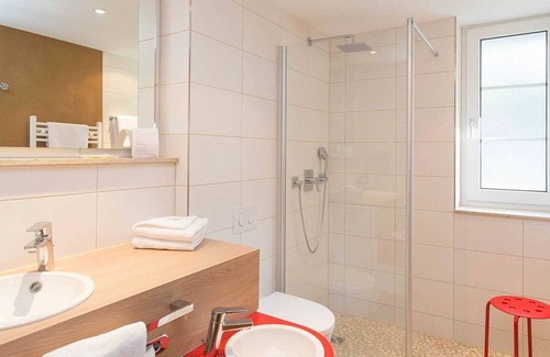 Trassenheide Complejo | Habitación doble plus - SEETELHOTEL complejo para niños Usedom (anteriormente Hotel Waldhof)