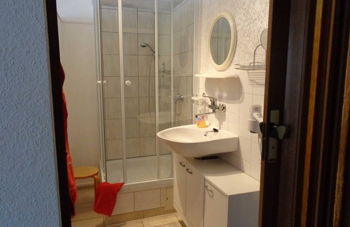 Bruhlervorstadt Apartamento | Habitación Doble - Privatvermietung Familie Stöckel