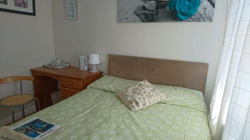 Harlington Casa | Double Room private shower room - deg-yr