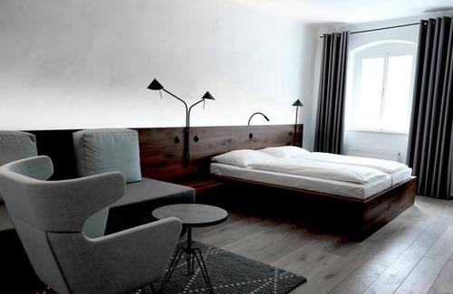Altstadt Hotel | Habitación doble "regular" - sin referencia, excl. Desayuno - arthotel Blaue Gans