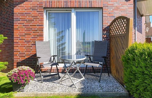 Neuharlingersiel Cabaña | Double room with balcony or terrace - Double room in the Hotel-Pension