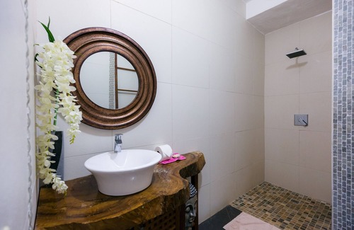 Torio Casa | Double room with ocean view and balcony | Beachfront Boutique Hotel & Pool