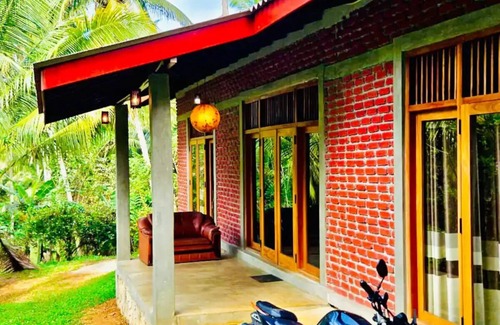 Mallawapitiya Villa | Double Room with Balcony - The Hideaway Kurunegala Sri Lanka