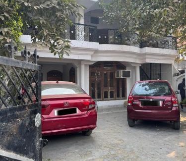 Allahabad Casa | Double room with balcony
