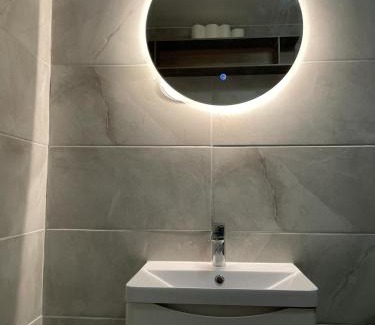 Southbourne Casa | Double Room with Deluxe Bathroom