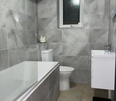 Southbourne Casa | Double Room with Deluxe Bathroom