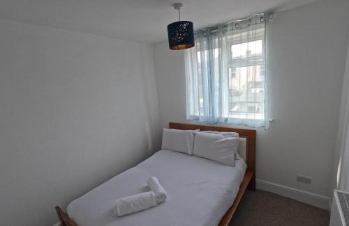 Portsmouth Casa | Double Room With Gym Access