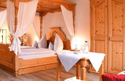 Freinsheim Casa | Double room with living area, shower, toilet, non-smoking - Weinheber - hotel and wine bar