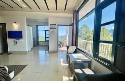 Kasauli Apartamento | Double Room with Mountain View - The Terrace Retreat by StayVues
