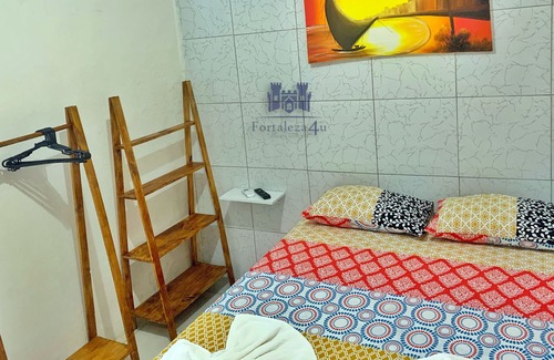 Aldeota Casa | Double room with private bathroom, Wi-Fi, AIR and TV.
