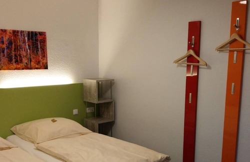 Hasenfeld Apartamento | Habitación Doble con baño compartido - Haus Diefenbach, Pension Ferienwohnungen