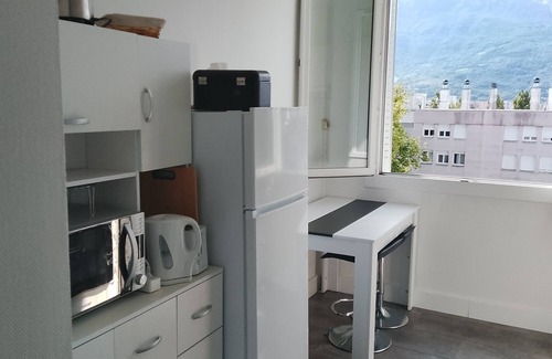 Secteur 4 Apartamento | Double room with WIFI
