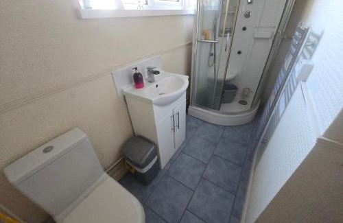 Slough Casa | Double Rooms House Share in Slough