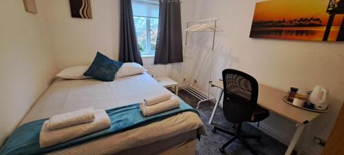 Bournemouth Casa | Double Rooms near Bournemouth Hospital ensuite or shared bathroom options