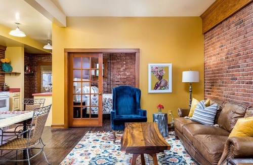 Riverview Casa | Double the Space|2Kitchens|2Livingspaces|Sleeps12