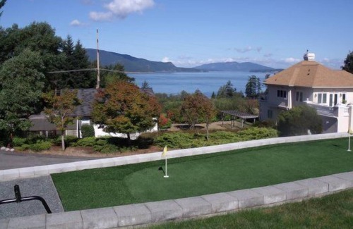 Anacortes Casa | Double Water Views Greet You at Serenity by the Sea in Anacortes