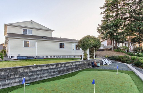 Anacortes Casa | Double Water Views Greet You at Serenity by the Sea in Anacortes