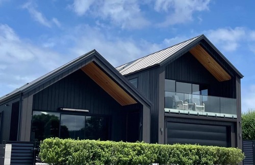 Pauanui Casa | Double Waterfront Pauanui Waterways Home With Stunning Views And Private Jetty