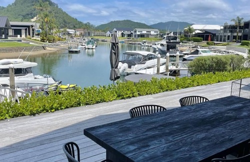 Pauanui Casa | Double Waterfront Pauanui Waterways Home With Stunning Views And Private Jetty