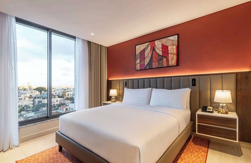Amman Hotel | Doubletree By Hilton Amman Hotel & Residences