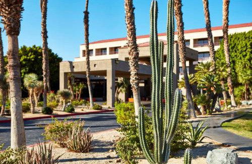 Palm Springs Complejo | DoubleTree by Hilton Golf Resort Palm Springs
