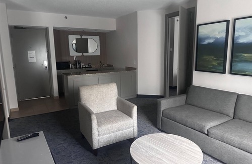 Durham Hotel | DoubleTree Suites by Hilton Raleigh - Durham