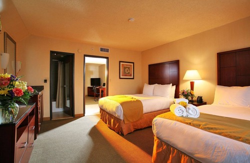 Tucson Hotel | DoubleTree Suites by Hilton Tucson Airport