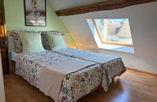 Verdun-sur-le-Doubs Cama Y Desayuno | Doubs Séjour - Chambres climatisées Petits déj en supplément
