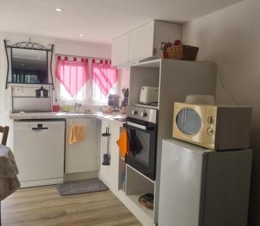 Agen Apartamento | Douce Escale - Agen sud, T2, RDJ, clim réversible, proche ENAP