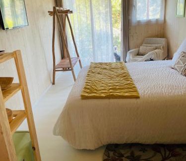Vals-les-Bains Cama Y Desayuno | Douce Quiétude "L'ESCAPADE" chambre d'hôtes