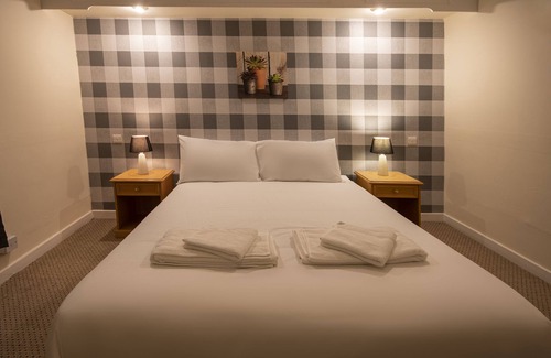 Castle Douglas Hotel | Douglas Arms Hotel