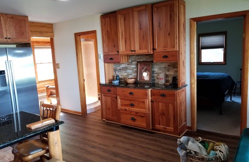 Pellston Casa | Douglas Lake Lakeside Cabin Living
