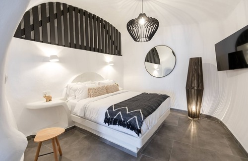 Fira Casa | Doukas Caldera Suites Fira