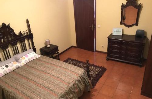 Santa Marinha do Zezere Apartamento | Douro vineyards and Mountains