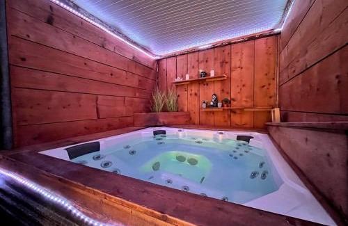 Tassin-la-Demi-Lune Apartamento | Doux Pavillon - L'évasion - Jacuzzi & Sauna
