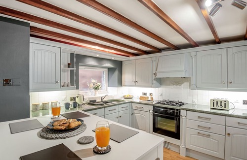Ruthin Cabaña | Dove Cottage