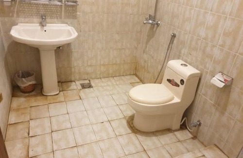 Lahore Casa | Dove Inn Hotel Muslim Town Branch