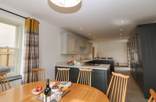 Hartington Casa | DOVE MEADOWS HOUSE, character holiday cottage in Hartington
