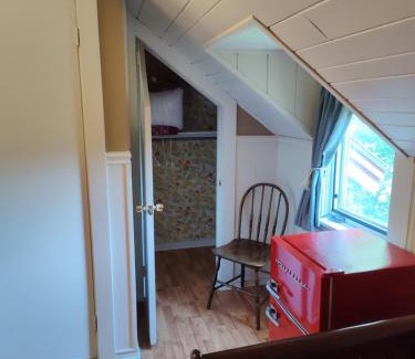 West Dover Cama Y Desayuno | Doveberry Inn
