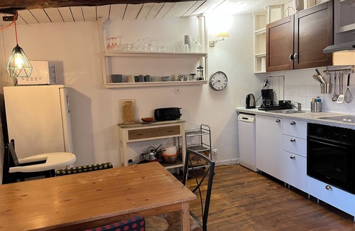 Montfrin Casa | NUEVO! en una comandancia del siglo XII