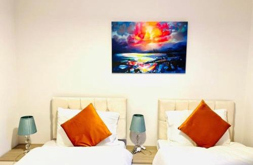 Dover Apartamento | Dover port City Stay10 sleeps and Park free Onsite