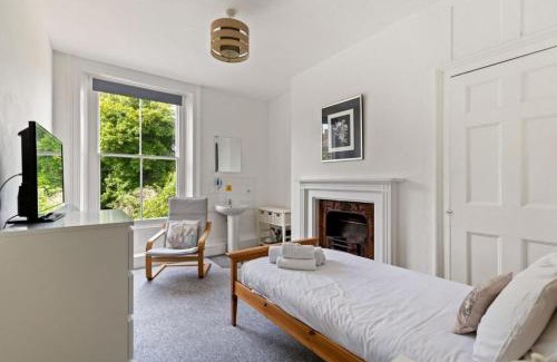 Dover Casa | Dover Town Rooms - Short Lets & Serviced Accommodation - Dover