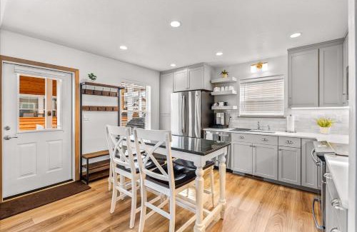 Dover Bay Casa | Dover Wheelhouse